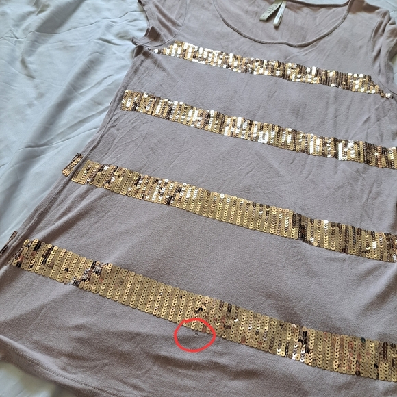 Kische | Pastel pink & gold sequin stripes sparkly women's t shirt - Picture 9 of 11